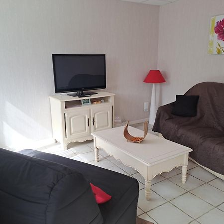 Gite De Ningles Outreau 6 Personnes 2 Chambres Salle De Bain Chacune Exterior foto