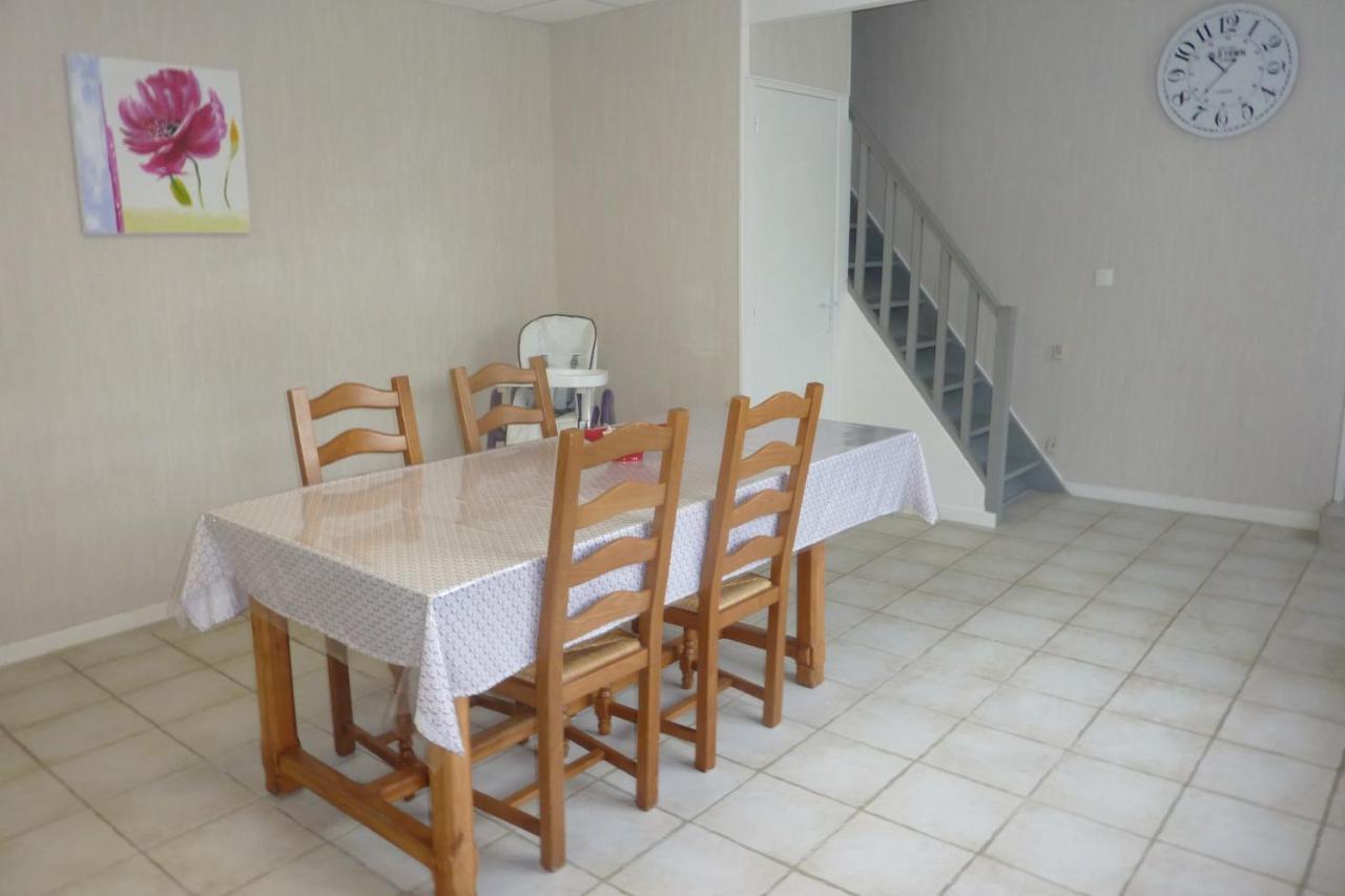 Gite De Ningles Outreau 6 Personnes 2 Chambres Salle De Bain Chacune Exterior foto